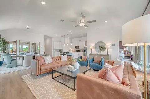 Living - 170 Stabler Sq, Mico, TX 78056 photo 3 of 3