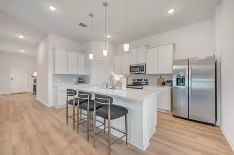 Kitchen - 170 Stabler Sq, Mico, TX 78056 photo 1 of 2