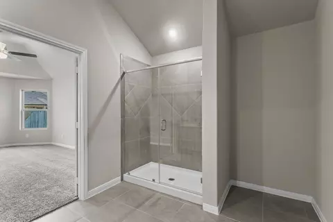 Entry Way - 170 Stabler Sq, Mico, TX 78056 photo 4 of 5