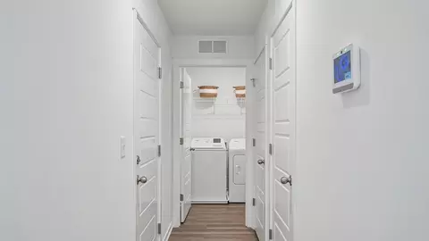 Entry Way - 1100 Bluebell Ln, Bartlett, IL 60103 photo 5 of 6
