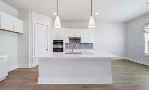 Kitchen - 557 Waters Edge Dr, Myrtle Beach, SC 29579 photo 2 of 5