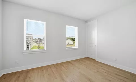 Bedroom - 557 Waters Edge Dr, Myrtle Beach, SC 29579 photo 2 of 4