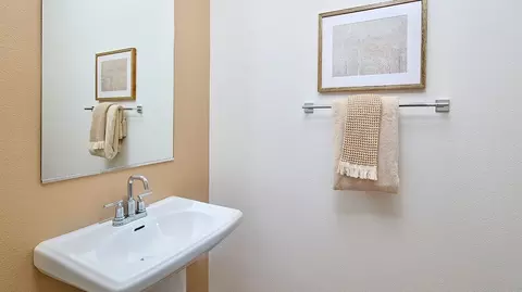 Bath - 282 Paxton Way, Oceanside, CA 92057 photo 3 of 4
