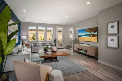 513 Solvang Rd, Ventura, CA 93004