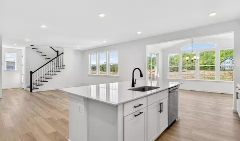 Kitchen - 2012 Divot Dr, Culpeper, VA 22701 photo 5 of 5
