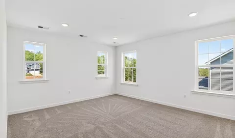 Bedroom - 2012 Divot Dr, Culpeper, VA 22701 photo 6 of 7