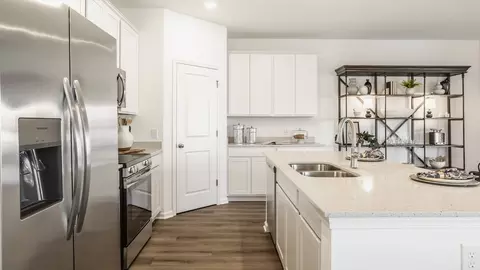 Kitchen - 6564 Mayapple Dr, Pendleton, IN 46064 photo 5 of 5