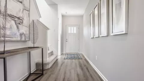 Entry Way - 6564 Mayapple Dr, Pendleton, IN 46064 photo 1 of 8