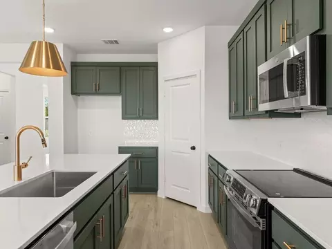 Kitchen - 3993 Olin Way, Celina, TX 75009 photo 3 of 3