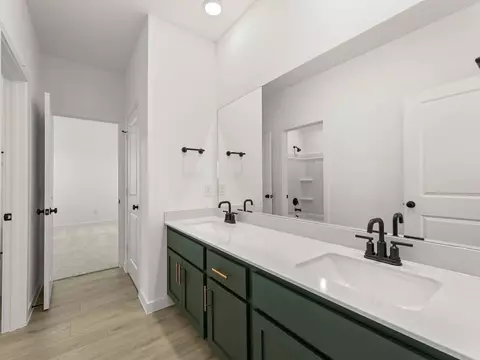 Bath - 3993 Olin Way, Celina, TX 75009 photo 4 of 4