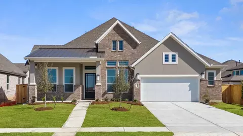 12222 Denham Dr, Mont Belvieu, TX 77523