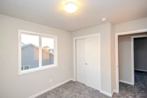 Bedroom - White Oak Ln, Granger, IA 50109 photo 5 of 5
