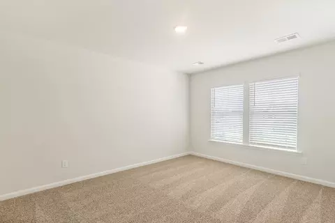 Bedroom - 1184 Summer Duck Loop, Florence, SC 29501 photo 16 of 19