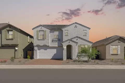 9974 W Crittenden Ln, Avondale, AZ 85392