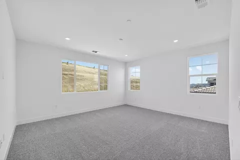 Bedroom - 7967 Lamplight Dr, Tracy, CA 95377 photo 2 of 5