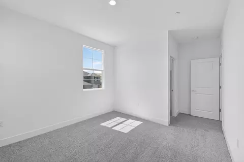 Bedroom - 7967 Lamplight Dr, Tracy, CA 95377 photo 5 of 5