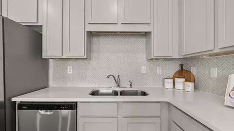 Kitchen - 222 Kenmore Cir, Perry, GA 31069 photo 6 of 9