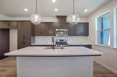 Kitchen - 5982 Quantum Loop, San Jose, CA 95119 photo 2 of 16