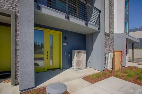 Exterior - 5982 Quantum Loop, San Jose, CA 95119 photo 5 of 9