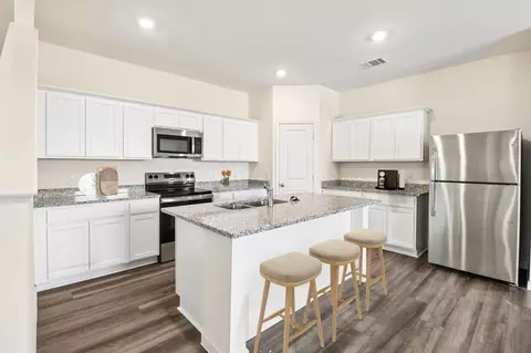 Kitchen - 14100 Coness St, Pilot Point, TX 76258 photo 1 of 4