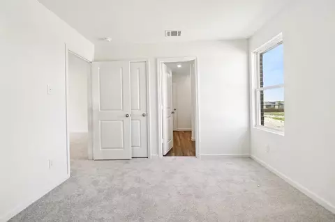 Bedroom - 14100 Coness St, Pilot Point, TX 76258 photo 6 of 9