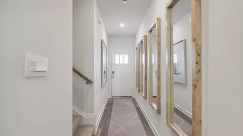 Entry Way - 204 Paddock Ln, Harmony, PA 16037 photo 3 of 5