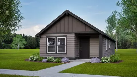 2848 NW Sterling Dr, Redmond, OR 97756