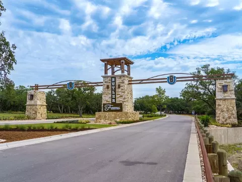 101 Dove Crest Ln, Liberty Hill, TX 78642