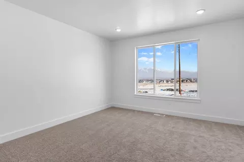 Bedroom - 623 S 125 E, Hyde Park, UT 84341 photo 5 of 6