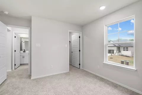 Bedroom - 16412 Maple Pear, Elmendorf, TX 78112 photo 4 of 6