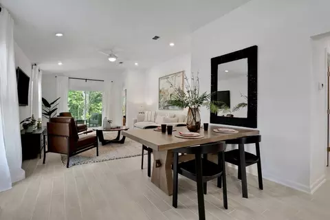 Dining - 14184 Epply Dr, Jacksonville, FL 32218 photo 1 of 4