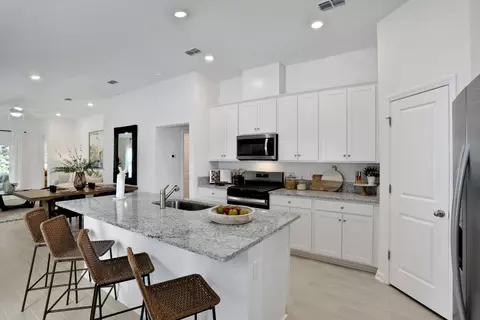 Kitchen - 14184 Epply Dr, Jacksonville, FL 32218 photo 1 of 9