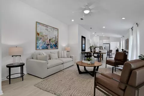 Living - 14184 Epply Dr, Jacksonville, FL 32218 photo 3 of 5