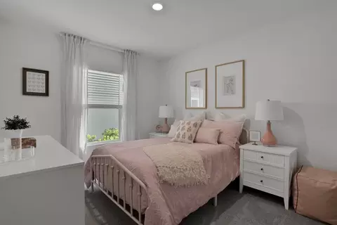 Bedroom - 14184 Epply Dr, Jacksonville, FL 32218 photo 5 of 10