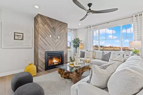 Living - 154 Buckwheat Ln, Berthoud, CO 80513 photo 5 of 7