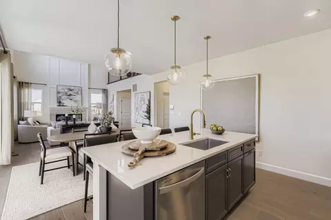 Kitchen - 154 Buckwheat Ln, Berthoud, CO 80513 photo 3 of 8