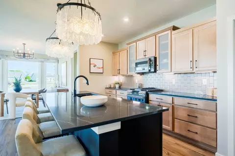 Kitchen - 2705 Buckridge Dr, Cincinnati, OH 45233 photo 10 of 19