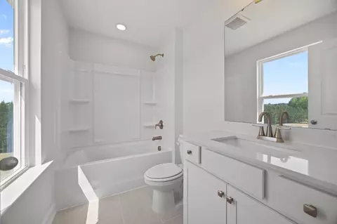 Bath - 2925 Olympic Dr, Anna, TX 75409 photo 2 of 3