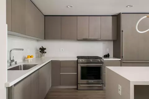 Kitchen - 380 Cordova St #101, Pasadena, CA 91101 photo 1 of 2