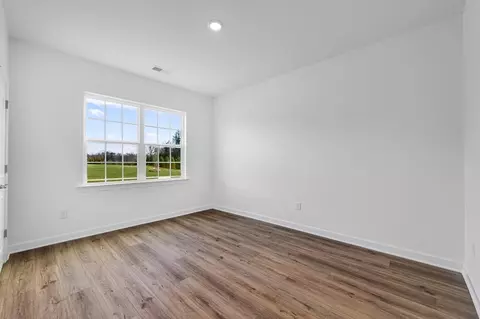 Bedroom - 5390 Redbud Rd, Lancaster, SC 29720 photo 2 of 5