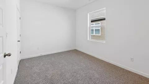 Bedroom - 25515 W Thicket Ln, Plainfield, IL 60544 photo 6 of 12