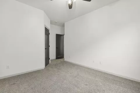 Bedroom - 3401 Slate River Dr, Yukon, OK 73099 photo 8 of 9