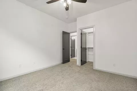 Bedroom - 3401 Slate River Dr, Yukon, OK 73099 photo 6 of 9