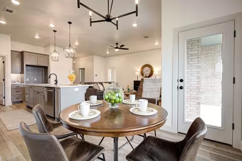 Dining - 3401 Slate River Dr, Yukon, OK 73099 photo 1 of 1