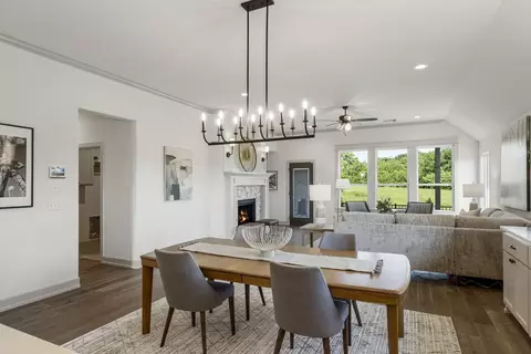 Dining - 3325 Slate River Dr, Yukon, OK 73099 photo 5 of 6