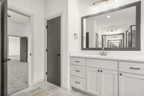 Entry Way - 3401 Slate River Dr, Yukon, OK 73099 photo 6 of 7