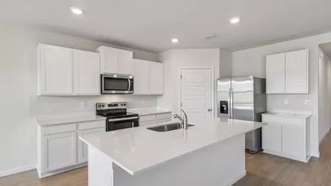 Kitchen - 337 Mango Ave, Sebastian, FL 32958 photo 2 of 5