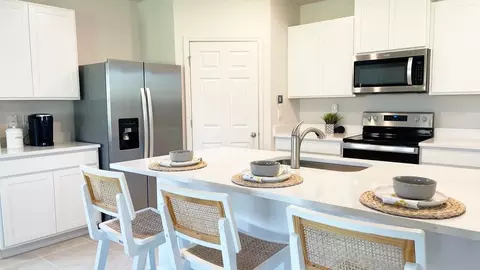 Kitchen - 337 Mango Ave, Sebastian, FL 32958 photo 4 of 5