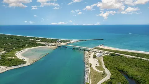 View/Area - 337 Mango Ave, Sebastian, FL 32958 photo 1 of 6