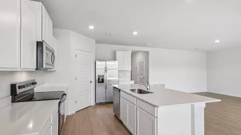 Kitchen - 337 Mango Ave, Sebastian, FL 32958 photo 3 of 5